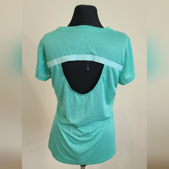 ATHLETIC WORKS, cut out back t-shirt, green, nwt S - Picture 2 of 8